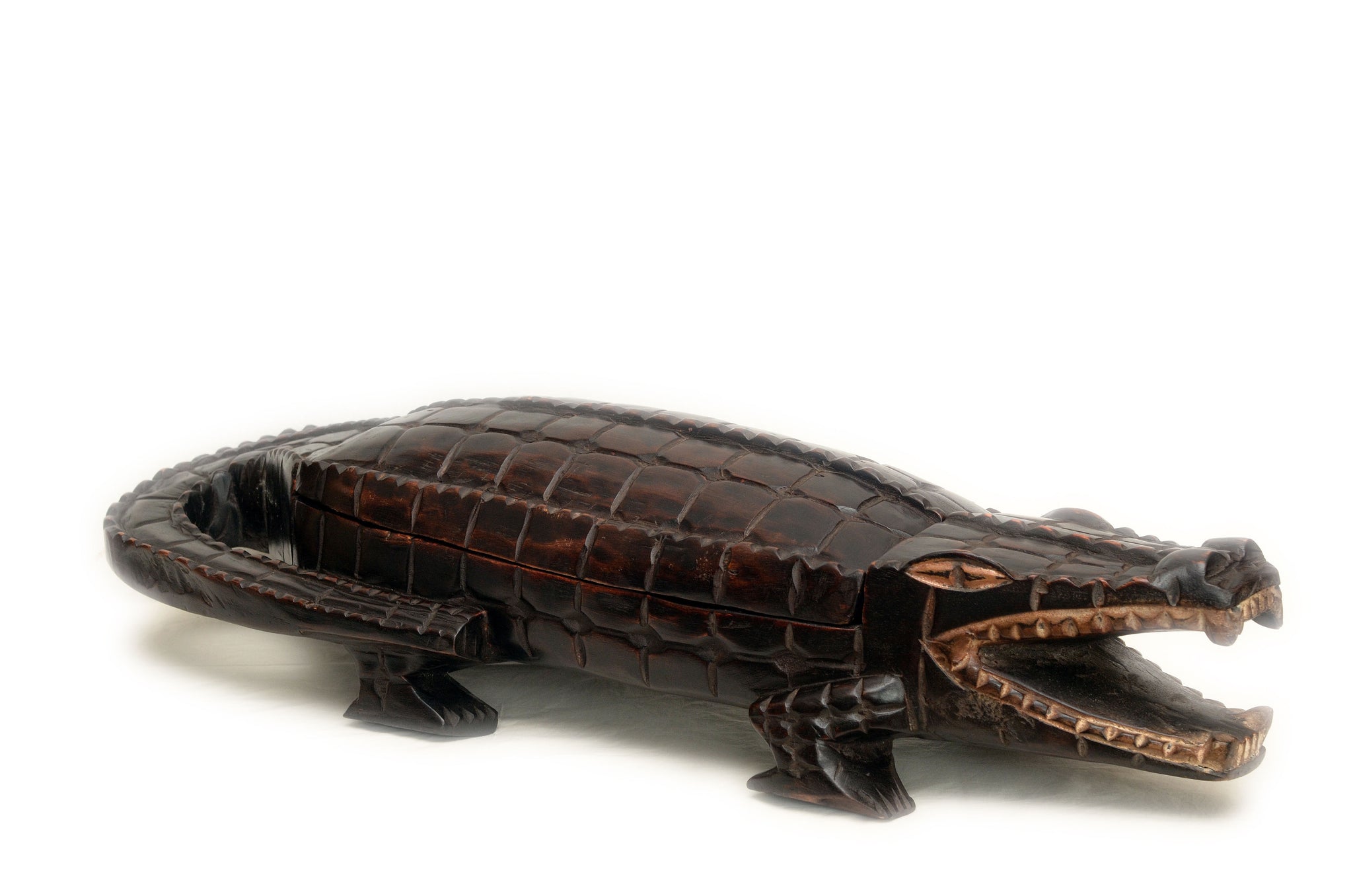 The Crocodile | Ancestral 'Adjito' Board Game
